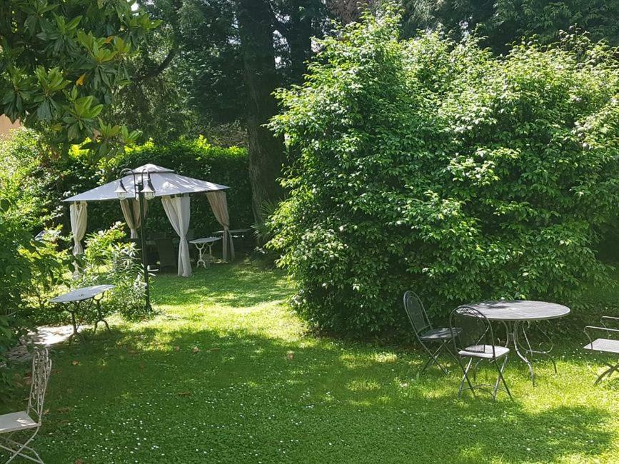 Villa Cardano Maccagno Close To Every Destination Extérieur photo