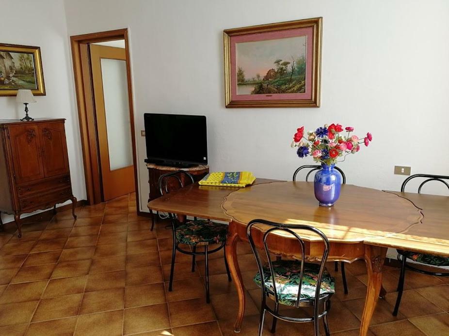Villa Cardano Maccagno Close To Every Destination Extérieur photo