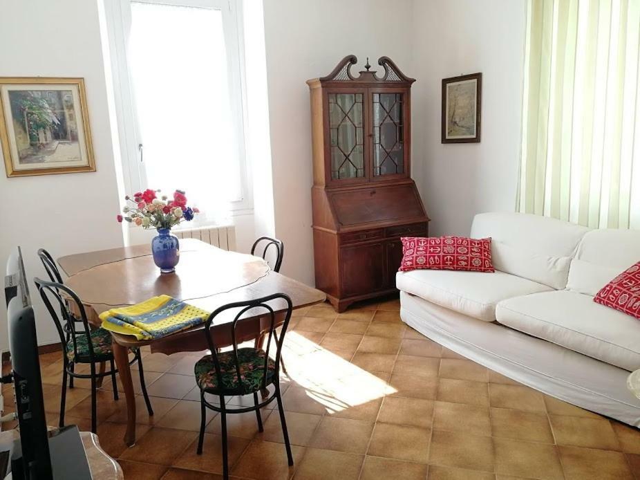 Villa Cardano Maccagno Close To Every Destination Extérieur photo